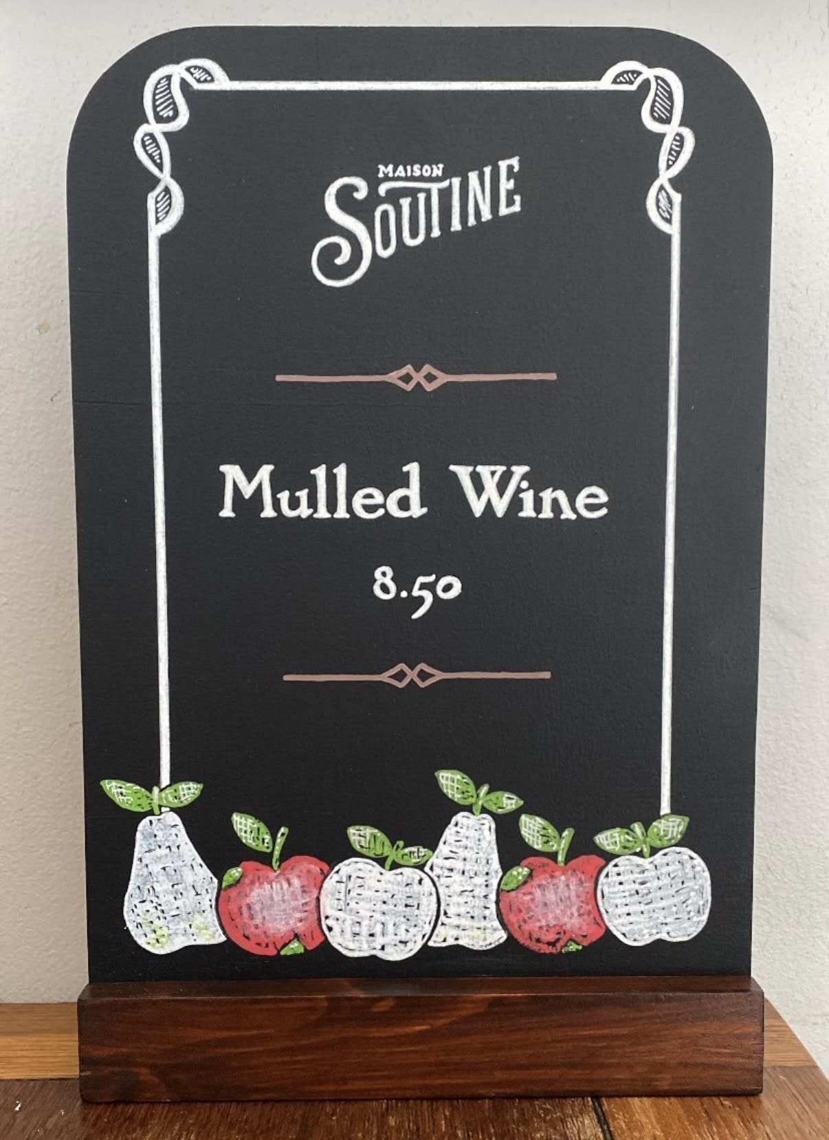 Maison Soutine mulled wine blackboard with hand-drawn fruit